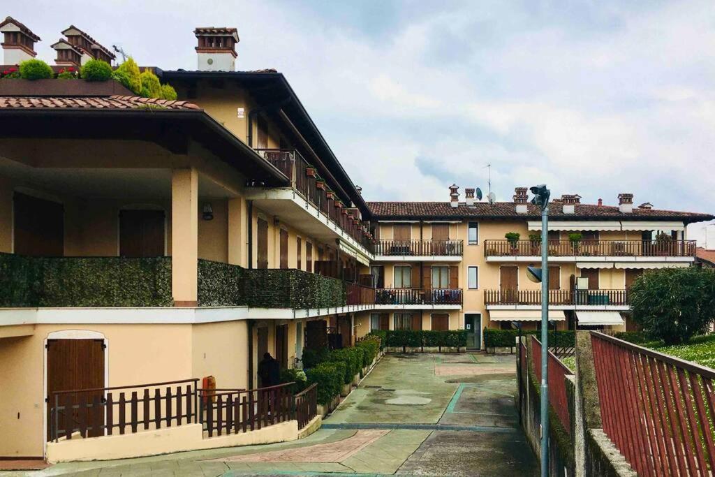 La Petite Maison De Stephanie Clusane Zewnętrze zdjęcie