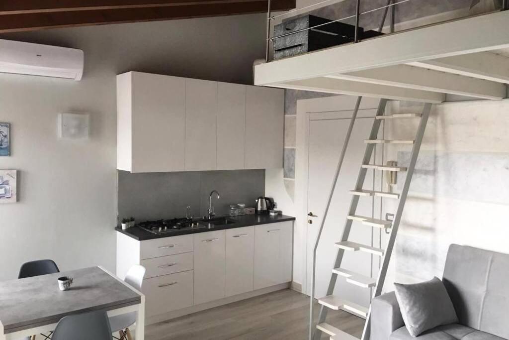 La Petite Maison De Stephanie Clusane Zewnętrze zdjęcie